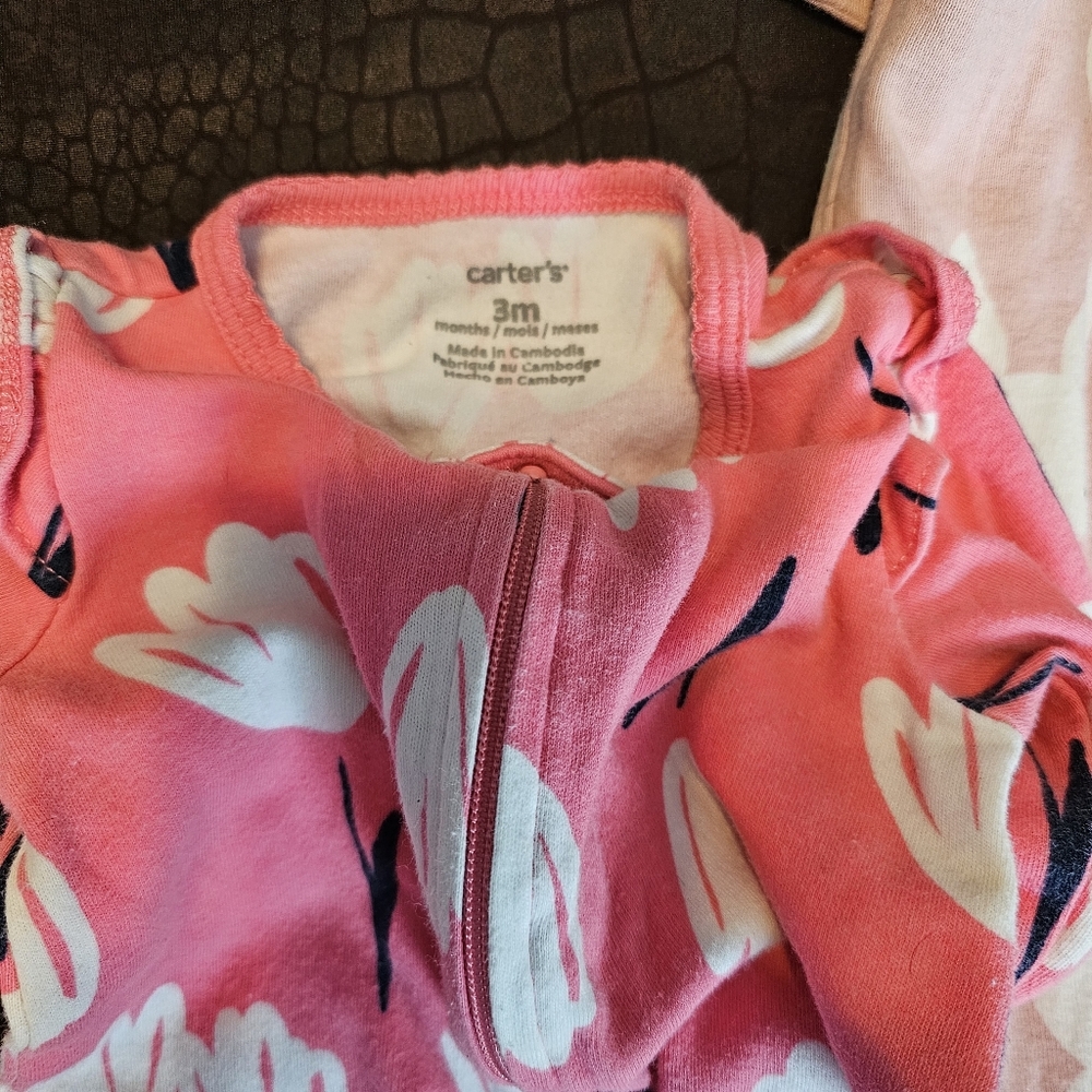 Lot Of 28 Baby Girl Clothing Carters Gerber Onesie Shirt Set 3 Month Button Zip - Picture 5 of 8